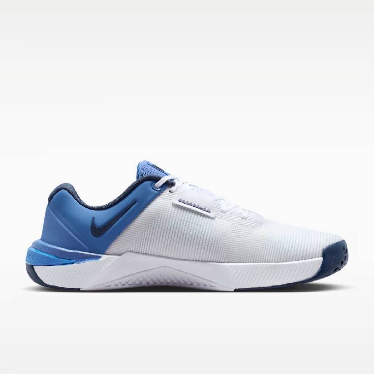 Мъжка спортна обувка Nike Metcon 10 в бяло и синьо, профилен изглед