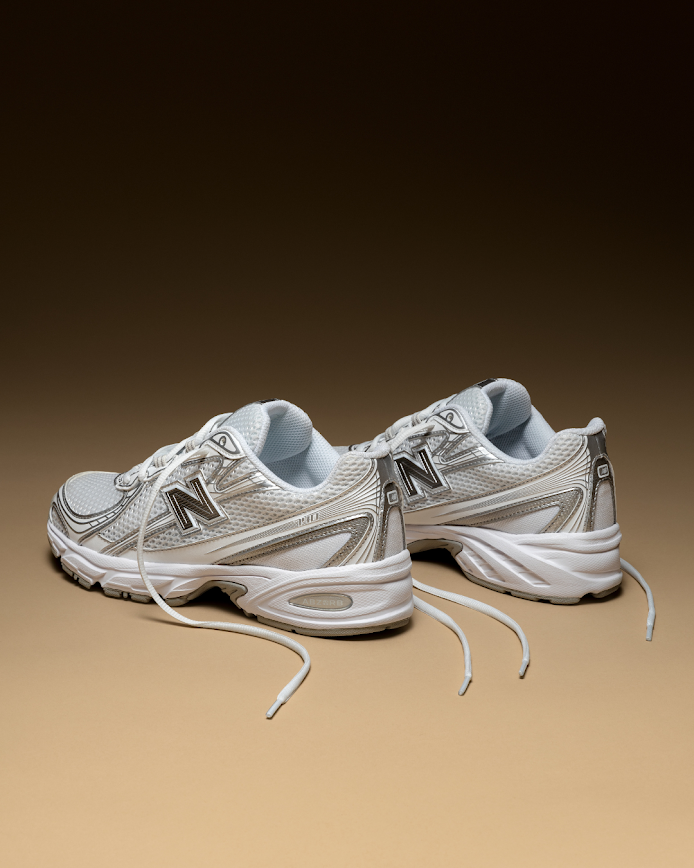 New Balance 740 V2 Image 2